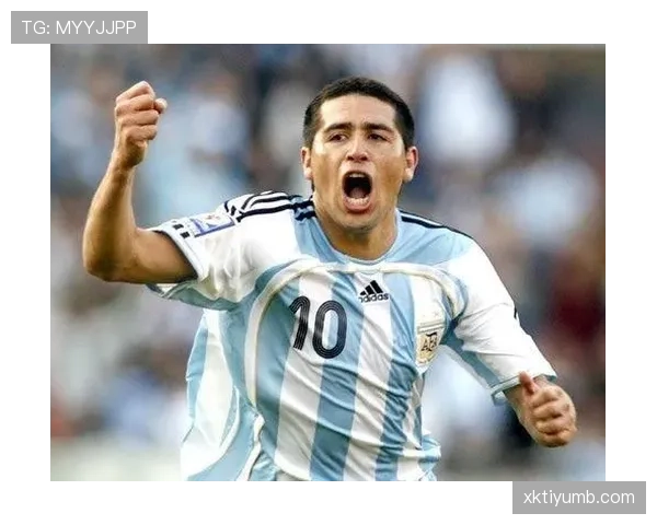 从齐达内到里克尔梅：组织核心如何从单点驱动演变为体系化分散