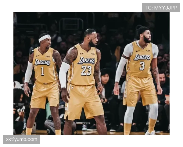 西亚卡姆挡拆制造错位效率提升 拉开对阵约基奇内线空间差异明显
